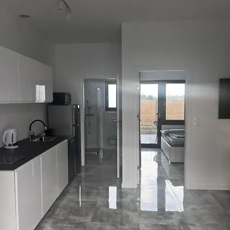 Apartment Helles In Paprotno Mit Terrasse Gąski