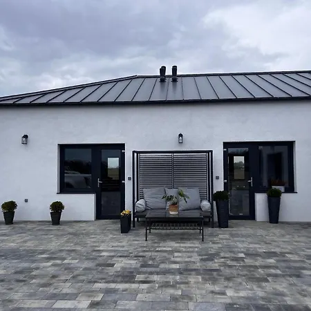 Apartment Helles In Paprotno Mit Terrasse *